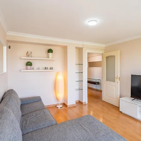 Cubo's Bright Апартаменти